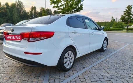 KIA Rio III рестайлинг, 2015 год, 949 000 рублей, 7 фотография