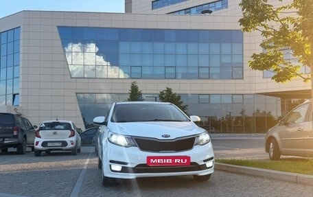 KIA Rio III рестайлинг, 2015 год, 949 000 рублей, 2 фотография