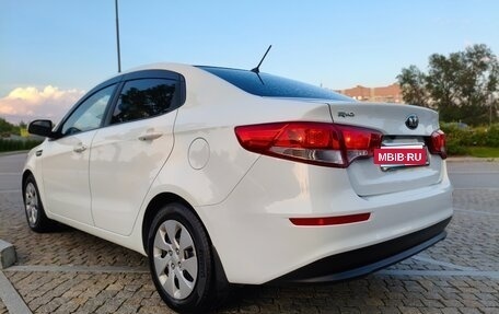 KIA Rio III рестайлинг, 2015 год, 949 000 рублей, 5 фотография