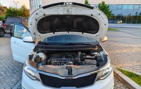 KIA Rio III рестайлинг, 2015 год, 949 000 рублей, 14 фотография