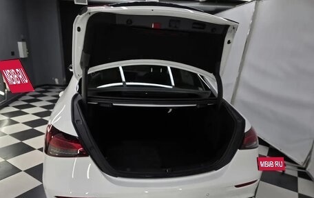 Mercedes-Benz E-Класс, 2020 год, 4 600 000 рублей, 7 фотография