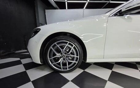 Mercedes-Benz E-Класс, 2020 год, 4 600 000 рублей, 16 фотография