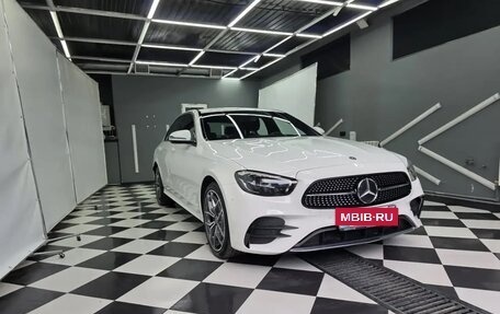 Mercedes-Benz E-Класс, 2020 год, 4 600 000 рублей, 14 фотография