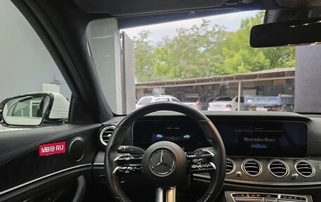 Mercedes-Benz E-Класс, 2020 год, 4 600 000 рублей, 18 фотография