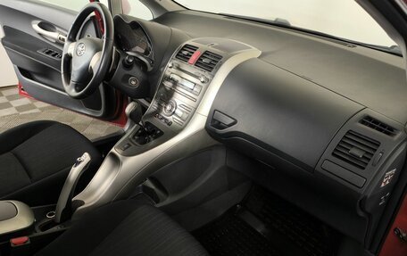 Toyota Auris II, 2008 год, 650 000 рублей, 10 фотография