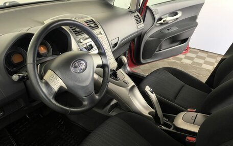 Toyota Auris II, 2008 год, 650 000 рублей, 8 фотография