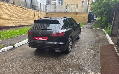 Volkswagen Touareg III, 2022 год, 7 790 000 рублей, 3 фотография