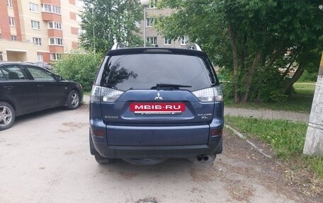 Mitsubishi Outlander III рестайлинг 3, 2008 год, 1 000 050 рублей, 4 фотография