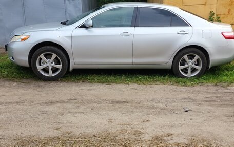 Toyota Camry, 2008 год, 1 150 000 рублей, 6 фотография