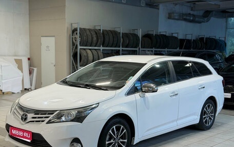 Toyota Avensis III рестайлинг, 2014 год, 1 579 000 рублей, 1 фотография