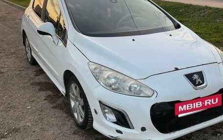 Peugeot 308 II, 2011 год, 530 000 рублей, 4 фотография