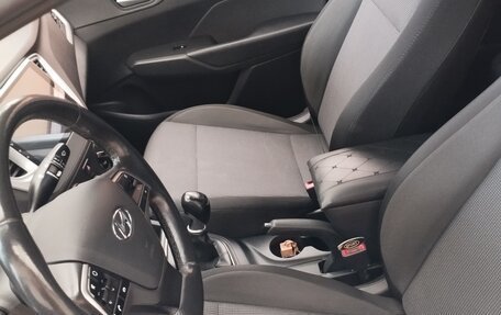 Hyundai Solaris II рестайлинг, 2017 год, 999 000 рублей, 10 фотография
