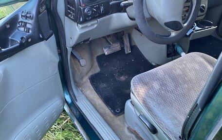 Chrysler Voyager III, 1998 год, 280 000 рублей, 9 фотография