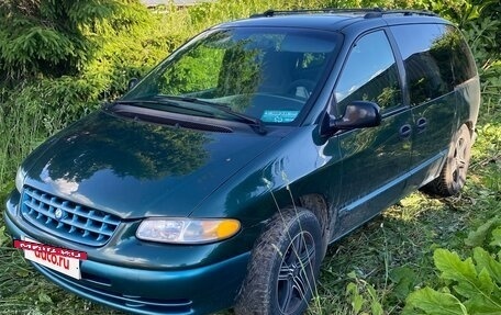 Chrysler Voyager III, 1998 год, 280 000 рублей, 3 фотография