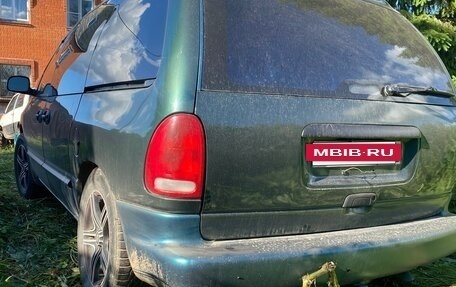 Chrysler Voyager III, 1998 год, 280 000 рублей, 5 фотография