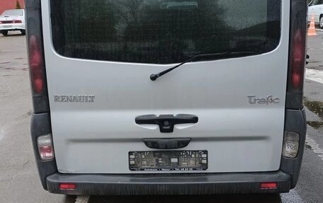 Renault Trafic, 2003 год, 925 000 рублей, 4 фотография