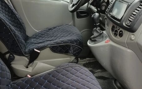 Renault Trafic, 2003 год, 925 000 рублей, 5 фотография