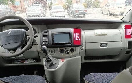 Renault Trafic, 2003 год, 925 000 рублей, 8 фотография