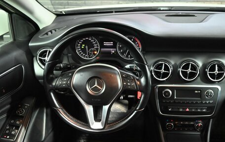 Mercedes-Benz A-Класс, 2013 год, 1 370 000 рублей, 10 фотография