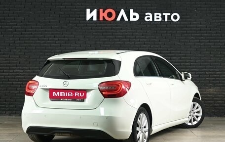 Mercedes-Benz A-Класс, 2013 год, 1 370 000 рублей, 6 фотография
