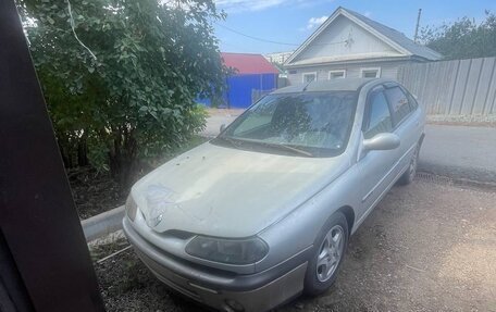 Renault Laguna II, 1999 год, 100 000 рублей, 2 фотография