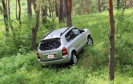 Hyundai Tucson III, 2008 год, 899 000 рублей, 28 фотография