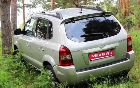 Hyundai Tucson III, 2008 год, 899 000 рублей, 31 фотография