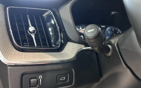 Volvo XC60 II, 2019 год, 3 590 000 рублей, 15 фотография