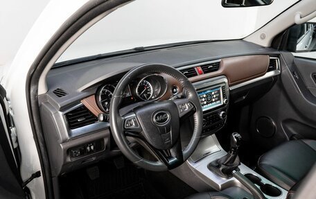 JAC T6, 2023 год, 1 790 000 рублей, 10 фотография