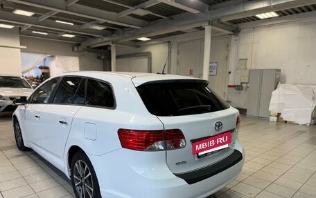 Toyota Avensis III рестайлинг, 2014 год, 1 579 000 рублей, 4 фотография