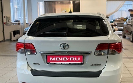 Toyota Avensis III рестайлинг, 2014 год, 1 579 000 рублей, 5 фотография