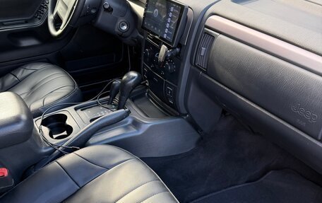 Jeep Grand Cherokee, 2002 год, 1 700 000 рублей, 13 фотография