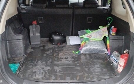 Mitsubishi Outlander III рестайлинг 3, 2013 год, 1 499 000 рублей, 8 фотография