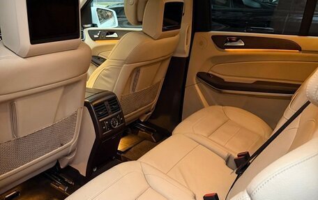 Mercedes-Benz GLS, 2016 год, 6 300 000 рублей, 14 фотография