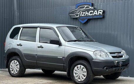 Chevrolet Niva I рестайлинг, 2015 год, 459 000 рублей, 1 фотография