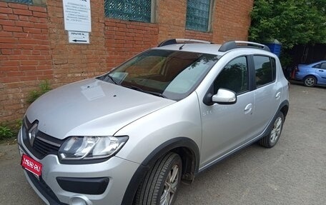 Renault Sandero II рестайлинг, 2015 год, 880 000 рублей, 1 фотография