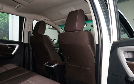Toyota Fortuner II, 2019 год, 3 298 000 рублей, 11 фотография
