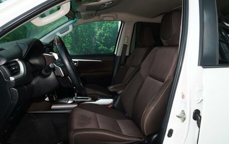Toyota Fortuner II, 2019 год, 3 298 000 рублей, 10 фотография