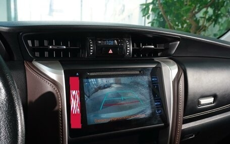 Toyota Fortuner II, 2019 год, 3 298 000 рублей, 21 фотография