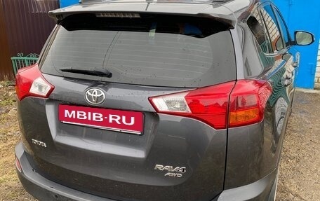 Toyota RAV4, 2014 год, 1 799 999 рублей, 3 фотография