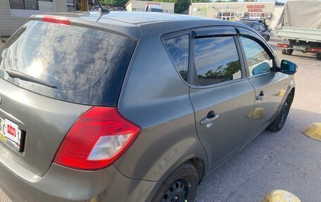 KIA cee'd I рестайлинг, 2010 год, 500 000 рублей, 7 фотография