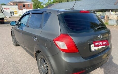 KIA cee'd I рестайлинг, 2010 год, 500 000 рублей, 2 фотография
