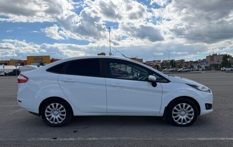 Ford Fiesta, 2015 год, 1 000 000 рублей, 5 фотография