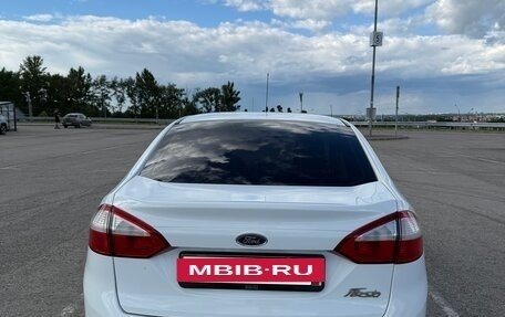 Ford Fiesta, 2015 год, 1 000 000 рублей, 7 фотография