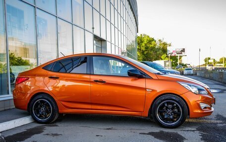 Hyundai Solaris II рестайлинг, 2015 год, 808 000 рублей, 8 фотография