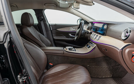 Mercedes-Benz CLS, 2019 год, 5 790 000 рублей, 10 фотография