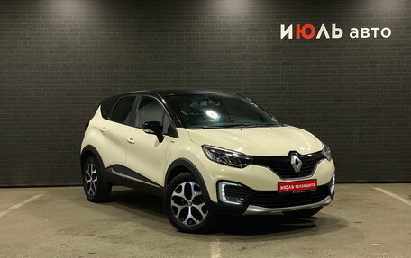 Renault Kaptur I рестайлинг, 2019 год, 1 800 000 рублей, 3 фотография