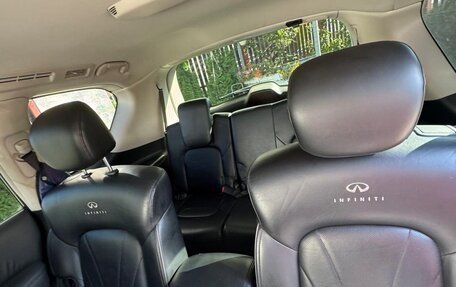 Infiniti QX56, 2011 год, 1 700 000 рублей, 5 фотография