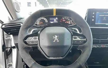 Peugeot 2008 II, 2023 год, 1 260 000 рублей, 7 фотография
