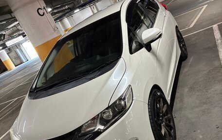 Honda Fit III, 2014 год, 950 000 рублей, 1 фотография